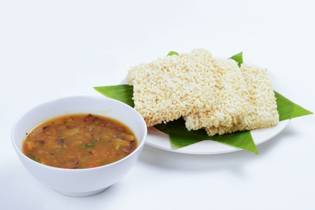 Cơm cháy kho quẹt tiếng Anh