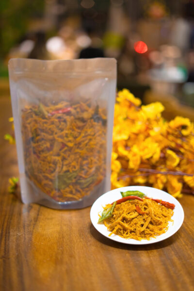Sỉ khô gà TPHCM