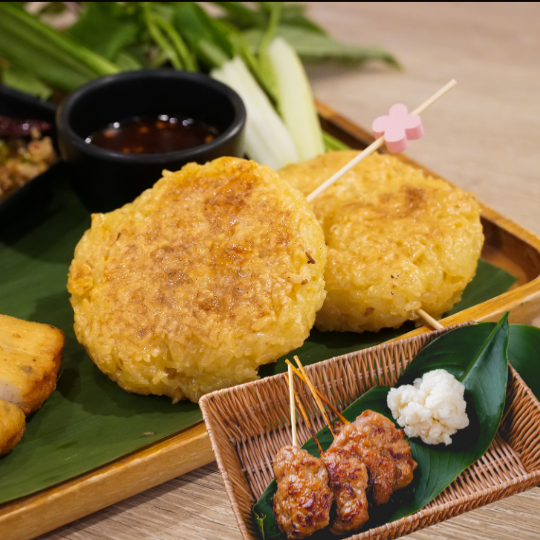 Công thức Làm Cơm Cháy Cuộn Thái Lan Giòn Rụm Tại Nhà
