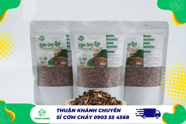 Mua đồ ăn sỉ về bán: Chọn nguồn hàng thế nào để dễ bán, dễ nhập?
