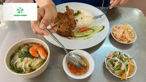 So sánh mâm cơm miền Bắc và miền Nam: Khác biệt khẩu vị, món ăn và văn hóa