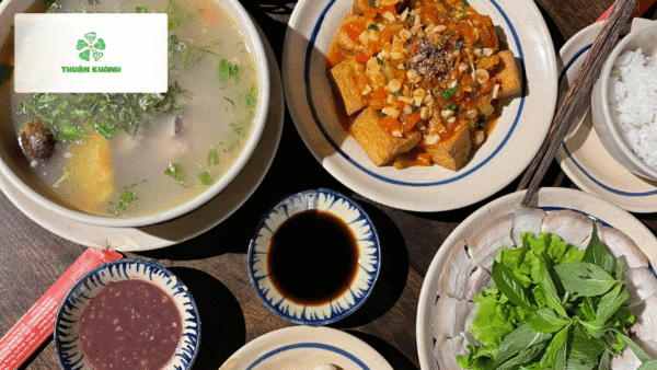 So sánh mâm cơm miền Bắc và miền Nam: Khác biệt khẩu vị, món ăn và văn hóa
